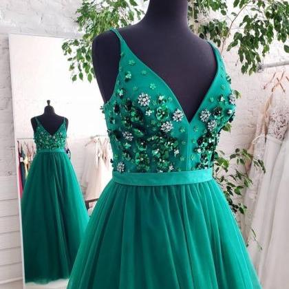 Aesthetic Ball Gown V Neckline Green Tulle Party Dress Long Prom Dresses Evening Dresses