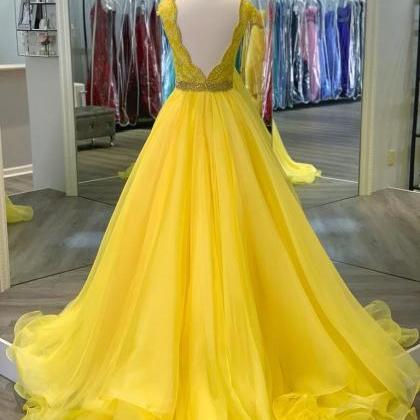 Brand Yellow Lace Tulle Beaded Long Prom Dress..
