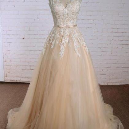 Light Champagne Tulle Long Lace A Line Customize..