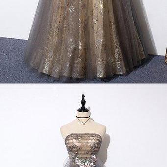 Gray Tulle Strapless Prom Dress With Lace..
