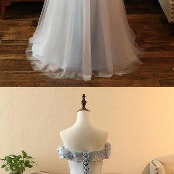 Gray Tulle Off Shoulder Sweetheart Neck Long Lace..