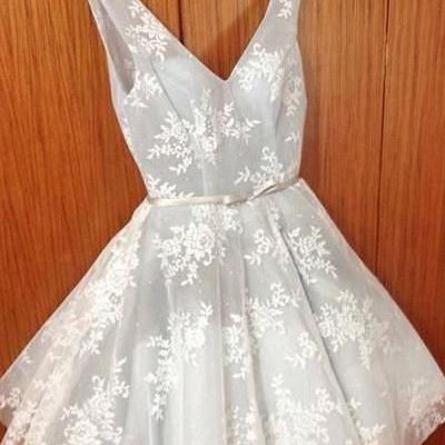 Cute Lace Homecoming Dress,a-line V-neck Short..