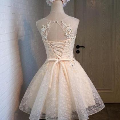 Champagne Lace Round Neck Short Prom..