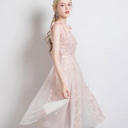 Light Pink Tulle V Neck Lace Short Prom Dress..