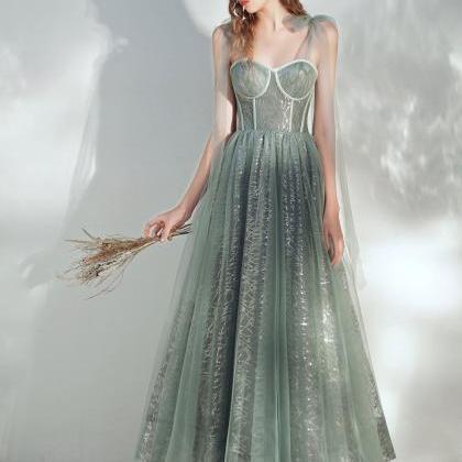 Green A -line Tulle Lace Tea Length Prom Dress..