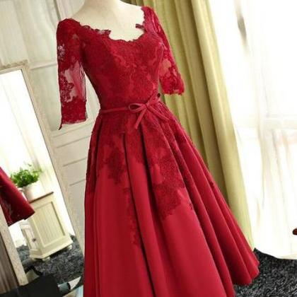 Beautiful Red 1/2 Sleeves Lace Satin Vintage Style..