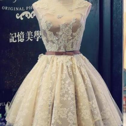 Short Lace Round Neckline Cute Homecoming Dresses..