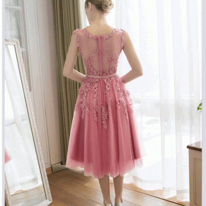Lovely Party Dress For Woman, Tulle Tea Length..