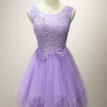Lovely Tulle Short Layers Round Neckline..