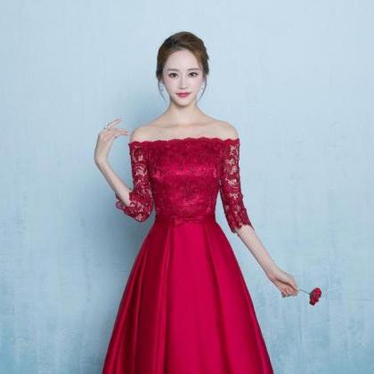 Cute Red Off Shoulder Lace And Stain Short Prom..