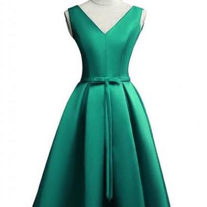 Lovely Green Satin Short Party Dress, V-neckline..