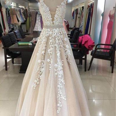 Elegant Lace A Line Prom Dresses Long,V Neck A Line Tulle Party Dress for Weddings