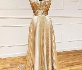 V-neck Faux Two-piece Gown with Long Sleeves Champagne