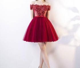 Cute Red Off Shoulder Tulle Lace Applique Homecoming Dress, Red Short Prom Dress