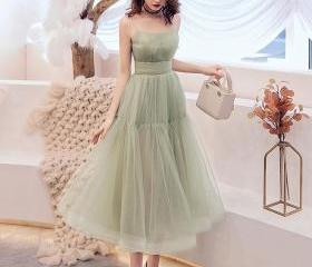 Green tulle short prom dress, unique design retract your waist homecoming dress