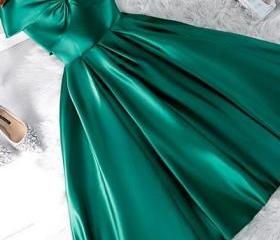 Green Satin Short Sweeetheart Off Shoulder Homecoming Dress, Green Short Party Dress Formal Dresses