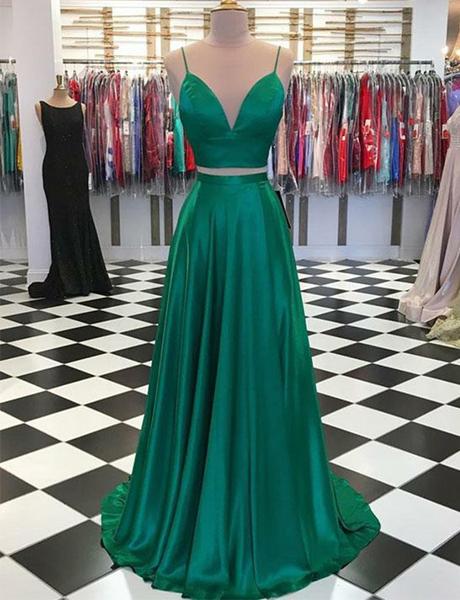 Two Piece Green Prom Dresses Spaghetti Straps Evening Party Dresses