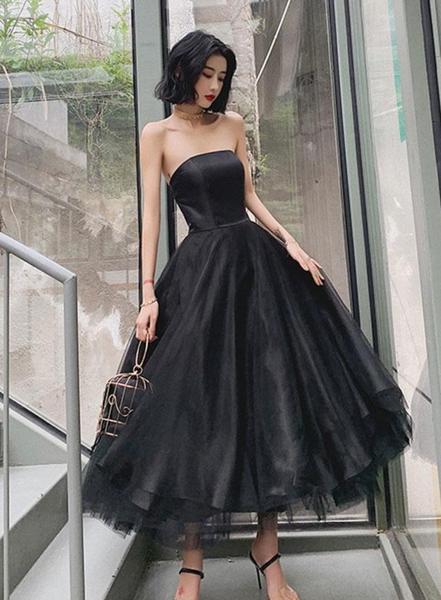 Simple tulle dress deals