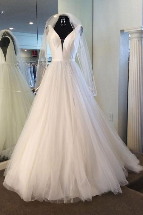 White Tulle Satin V Neck Long Wedding Dress Spring Prom Dress With Veil