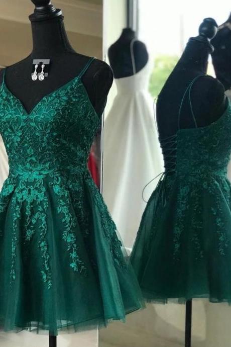 V Neck Emerald Green Lace Appliques Short Prom Dresses,Emerald Green Lace Homecoming Dresses,Emerald Green Formal Graduation Evening Dresses