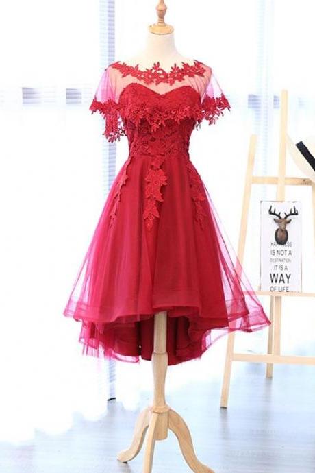 Red Round Neck Lace Tulle Short Prom Dress