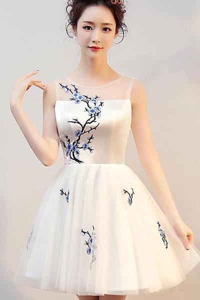 Beautiful White Short Tulle With Blue Embroidery Graduation Dress, Formal Dress