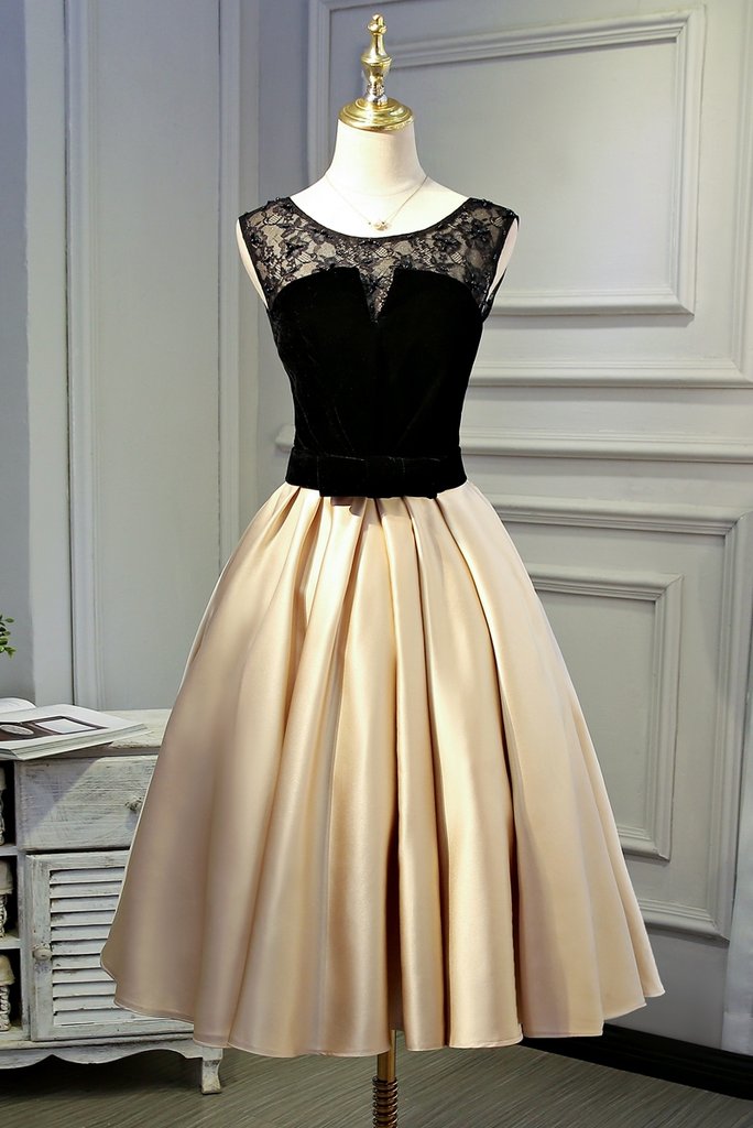 Black A Line Round Neck Pleated Satin Short Prom Homecoming Dresses main image 1